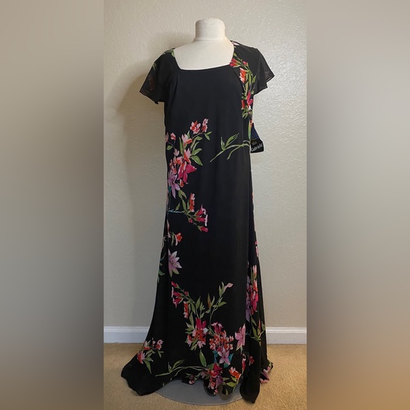 Mlle Gabrielle Black Floral Maxi Dress - Size 20 - Picture 6 of 14